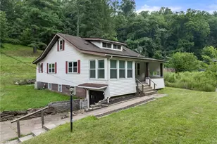 55138 Colerain Pike, Martins Ferry, OH 43935 - Photo 4