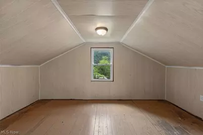 55138 Colerain Pike, Martins Ferry, OH 43935 - Photo 24