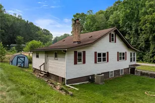 55138 Colerain Pike, Martins Ferry, OH 43935 - Photo 32