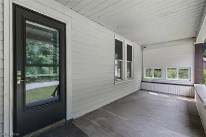55138 Colerain Pike, Martins Ferry, OH 43935 - Photo 6