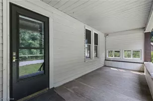 55138 Colerain Pike, Martins Ferry, OH 43935 - Photo 6