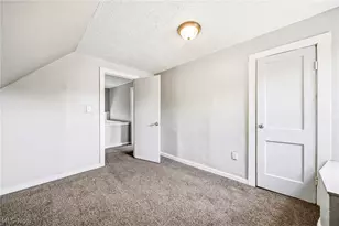 10929 Tacoma Ave, Loveland, OH 44108 - Photo 22