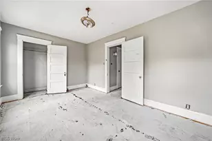 9512 Easton Ave, Loveland, OH 44104 - Photo 14