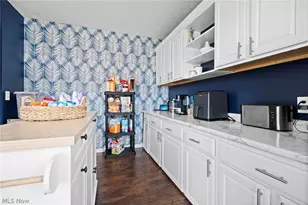 37189 Terrell Dr, North Ridgeville, OH 44039 - Photo 14