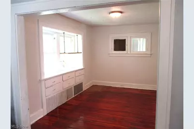 256 Sues Court, Akron, OH 44311 - Photo 10