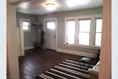 256 Sues Court, Akron, OH 44311 - Photo 8