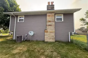 5364 Pisces St SW, Canton, OH 44706 - Photo 8