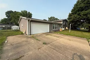 5364 Pisces St SW, Canton, OH 44706 - Photo 6