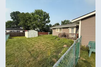 5364 Pisces Street SW, Canton, OH 44706 - Photo 4