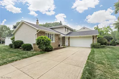 5134 Hickory Drive, Loveland, OH 44124 - Photo 2
