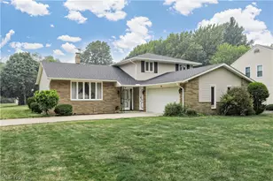 5134 Hickory Dr, Loveland, OH 44124 - Photo 1