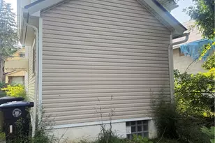 509 Lucy St, Akron, OH 44306 - Photo 4