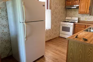306 N 2nd St, Bethesda, OH 43718 - Photo 4