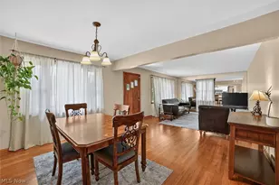 673 Knollwood Dr, Green, OH 44685 - Photo 10