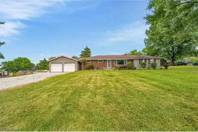 3140 Rusty Avenue SW, Canton, OH 44706 - Photo 2