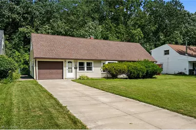 644 Irving Park Boulevard, Sheffield Lake, OH 44054 - Photo 2