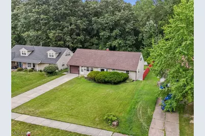 644 Irving Park Boulevard, Sheffield Lake, OH 44054 - Photo 32