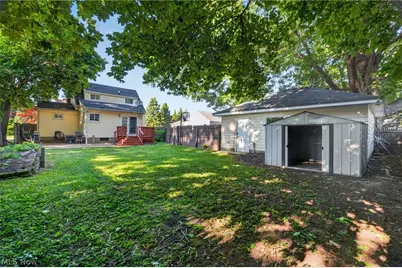 3912 Lake Road W, Saybrook, OH 44004 - Photo 10