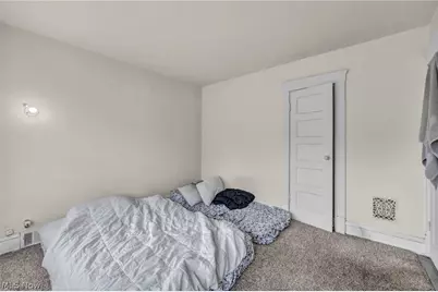 9822 Raymond Avenue, Loveland, OH 44104 - Photo 14