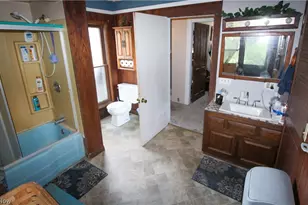3363 Greensburg Rd, North Canton, OH 44720 - Photo 14