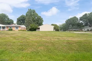 8311 Parkford St NW, Massillon, OH 44646 - Photo 4