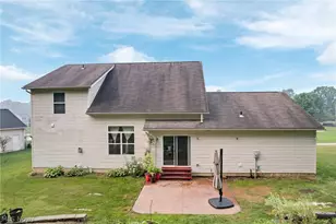 2693 Superior Dr, Uniontown, OH 44685 - Photo 28