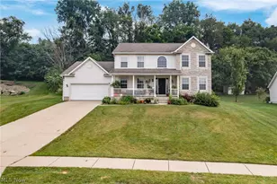 2693 Superior Dr, Uniontown, OH 44685 - Photo 2