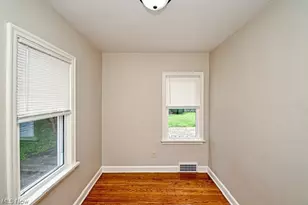 2817 Fletcher Ave NE, Canton, OH 44705 - Photo 22