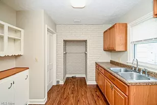 2817 Fletcher Ave NE, Canton, OH 44705 - Photo 10