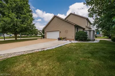 7540 Cheverton Circle NW, Massillon, OH 44646 - Photo 28