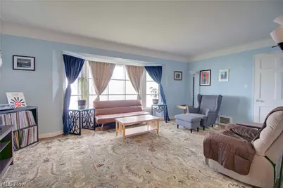 3301 Warren Road, Loveland, OH 44111 - Photo 2