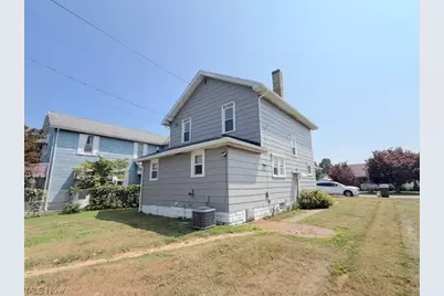 450 Barnett Avenue, Newcomerstown, OH 43832 - Photo 2