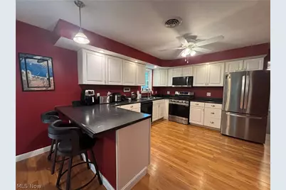 189 Ashtabula Point, Roaming Shores, OH 44084 - Photo 4