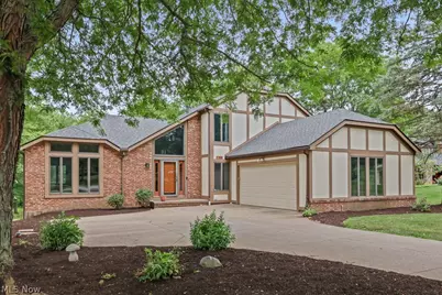 315 Valley Brook Oval, Hinckley, OH 44233 - Photo 1
