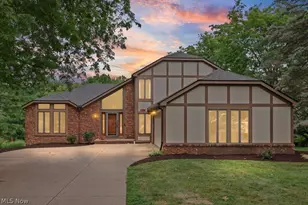 315 Valley Brook Oval, Hinckley, OH 44233 - Photo 36