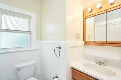 1250 Herberich Avenue, Akron, OH 44301 - Photo 8