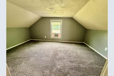 552 Gray Street, Zanesville, OH 43701 - Photo 14