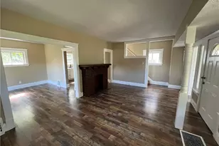 1101 Laurel Ave, Akron, OH 44307 - Photo 6