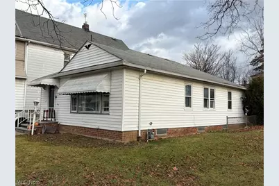 3895 E 151st Street, Loveland, OH 44128 - Photo 2
