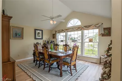 1643 Southpointe Circle NE, Canton, OH 44714 - Photo 14