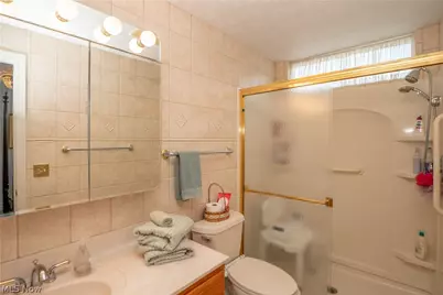 1643 Southpointe Circle NE, Canton, OH 44714 - Photo 20