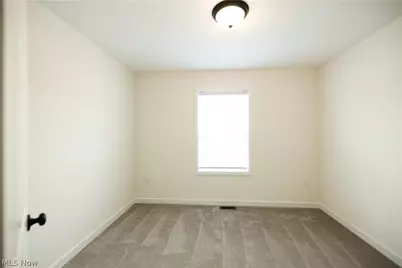 156 E Channel Street, Newark, OH 43055 - Photo 24