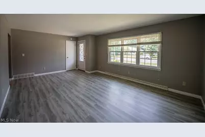 129 S James Street, Dover, OH 44622 - Photo 14