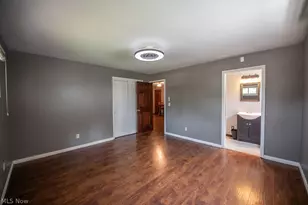 129 S James St, Dover, OH 44622 - Photo 32