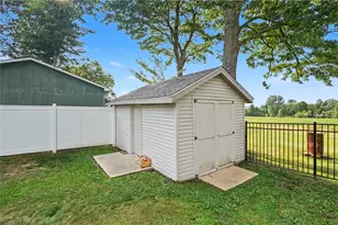 118 Robinwood Dr, New Middletown, OH 44442 - Photo 32