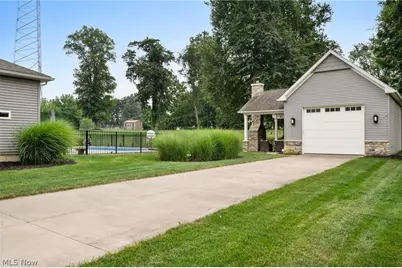 49820 Greystone Drive, Amherst, OH 44001 - Photo 36