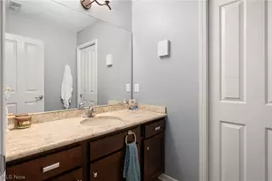 49820 Greystone Dr, Amherst, OH 44001 - Photo 28