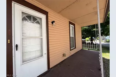 2053 W 95th Street, Loveland, OH 44102 - Photo 4