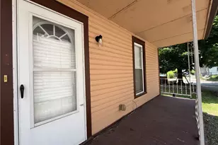 2053 W 95th St, Loveland, OH 44102 - Photo 4