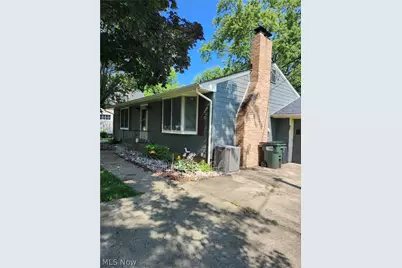 306 E Beech Street, Alliance, OH 44601 - Photo 2